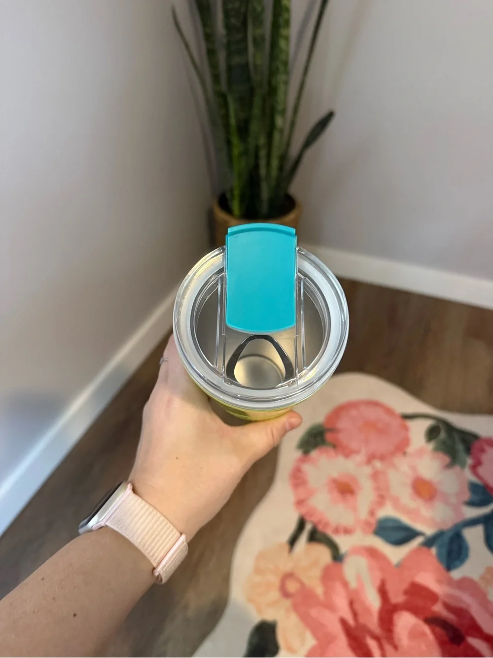 Like New Starbucks Neon Lime to Blue Ombré Stainless Steel Tumbler - 16 oz - Picture 5 of 7